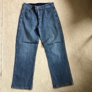 Lee medium wash stretch waist straight leg jeans